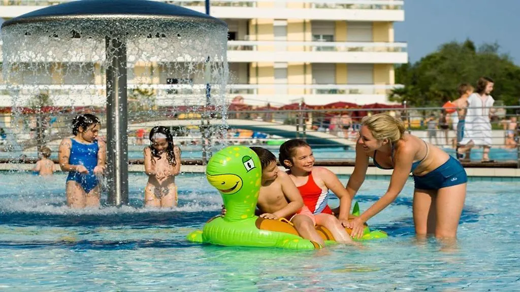 Villaggio Planetarium Resort Bibione 0*,